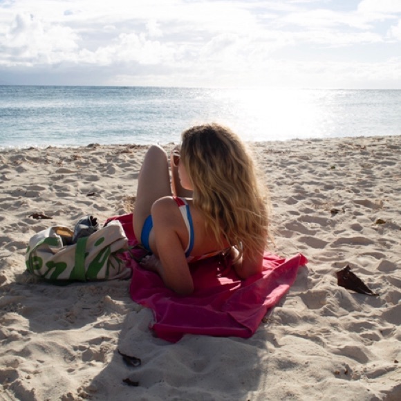 Meet your Posher, Amanda - Picture 1 of 1